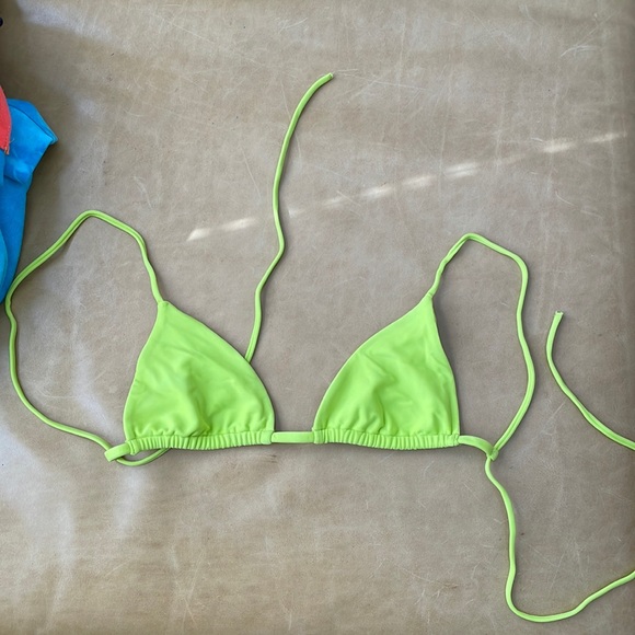 NEENA SWIM Women's Vista Micro Triangle Bikini Top  and Bottoms Size S in Lime - Picture 3 of 8